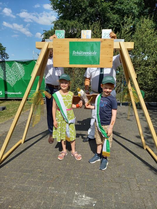 Mia Dümpelmann & Ole EIckenbusch